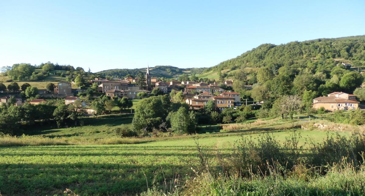 Ville sur jarnioux vue general